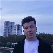 Passionné par les mathématiques et désireux d'aider les élèves à exceller dans cette discipline, je propose des cours particuliers